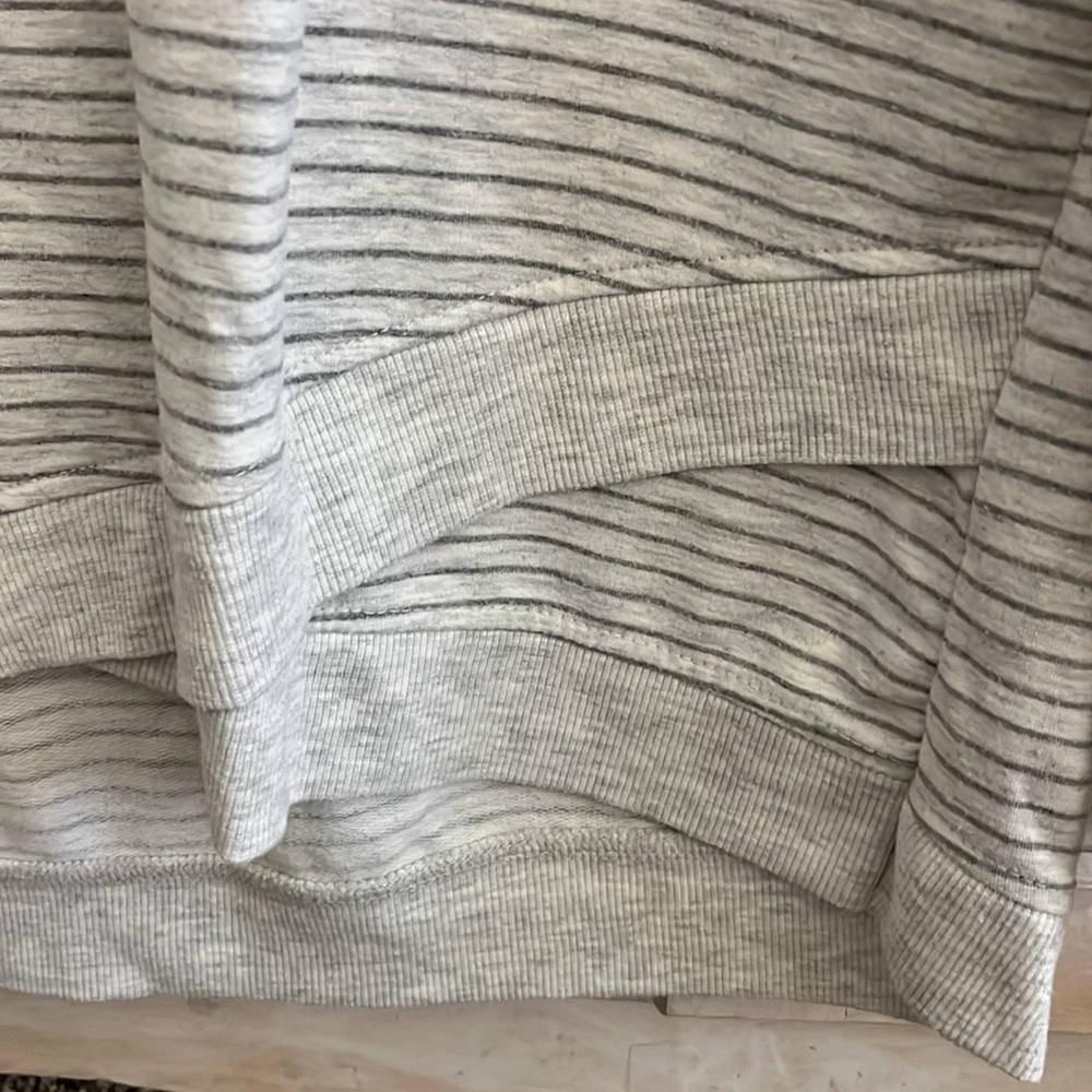 Shirt - Picture 2 of 3